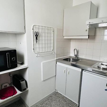 Appartement T1 Lumineux Avec Balcon Ensoleille Et Parking, 2 Couchages, Cambo-Les-Bains - Fr-1-495-16 Exterior foto